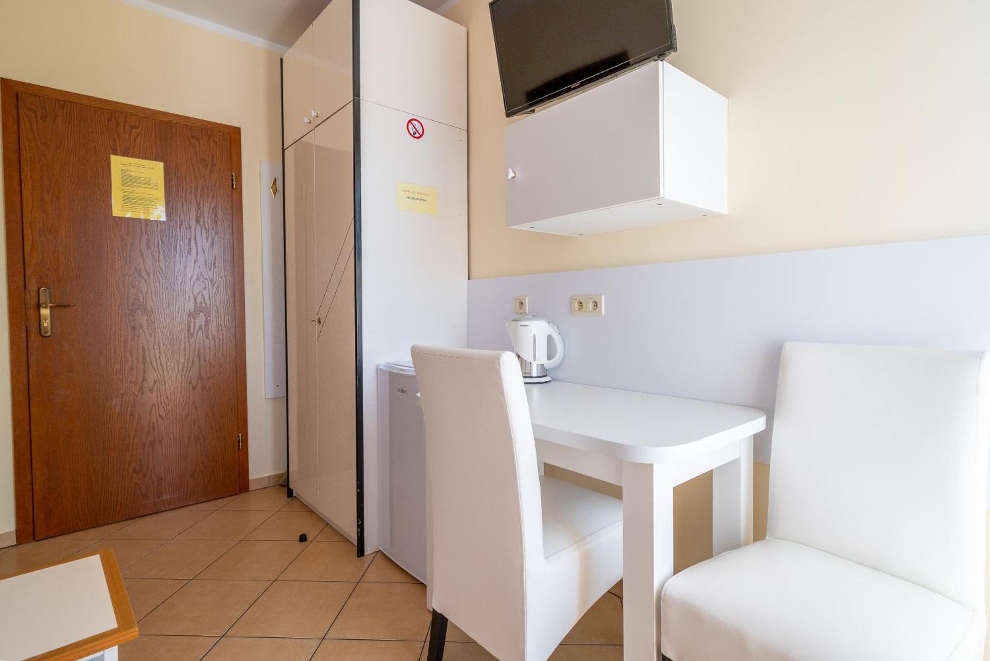Goscinne Columbus Homestay *