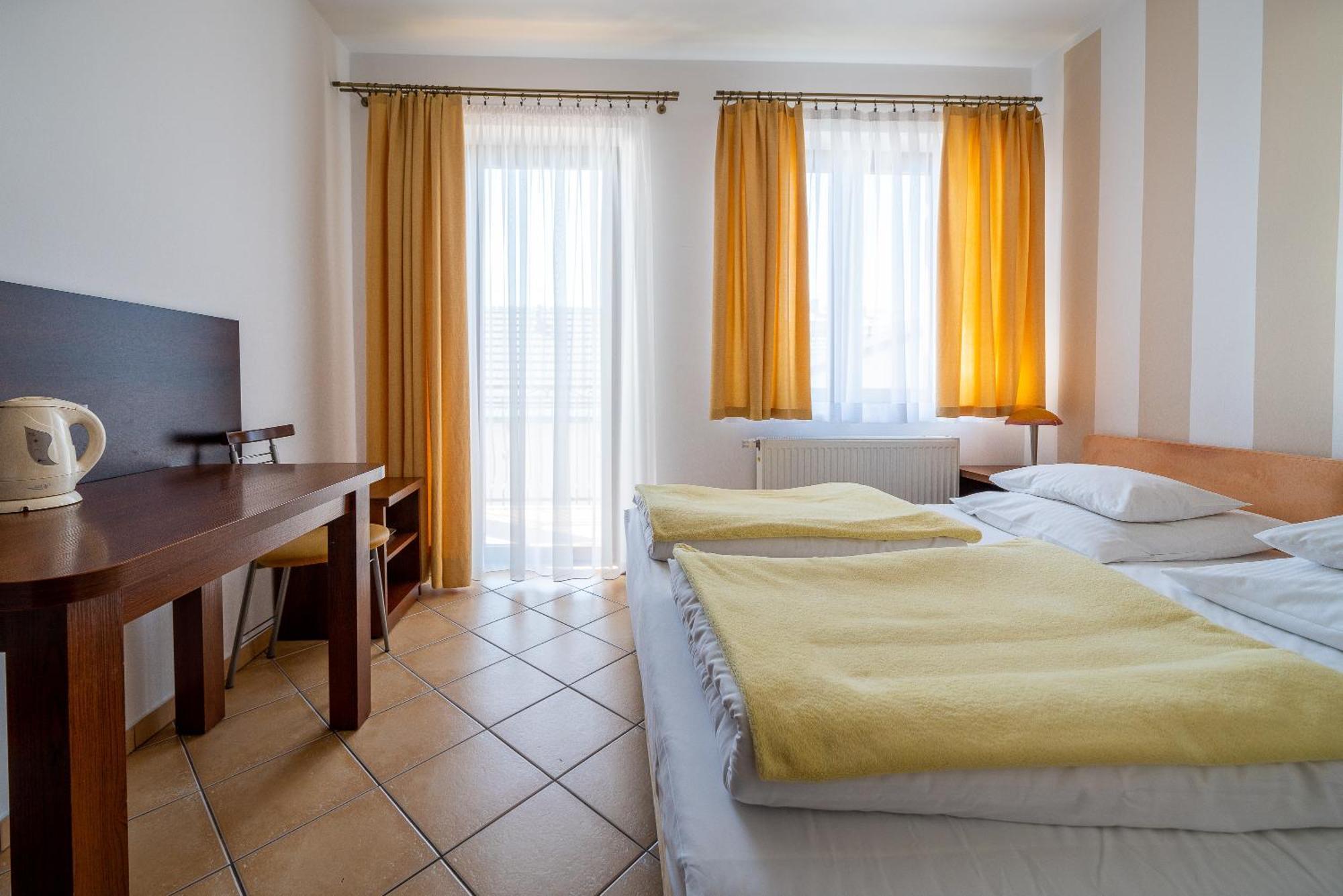 Goscinne Columbus Homestay *