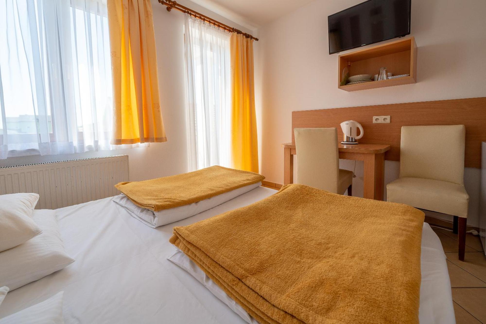 Goscinne Columbus Homestay Karwia